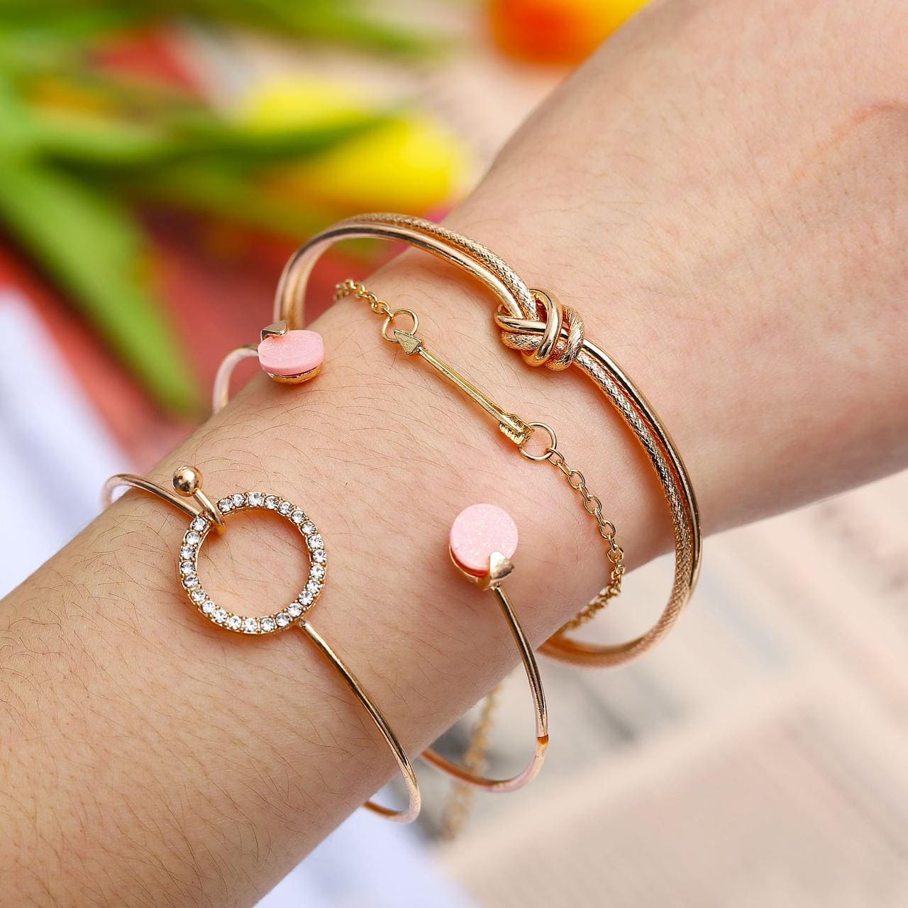 Set Of 4 Crystal Circle Bracelet, Double Knotted Arrow Round Full Drill Open Bracelet, Classic Arrow Knot Round Crystal Gem Bracelet, Multilayer Adjustable Open Bracelet, Chunky Flat Cable Chain Punk Bracelets Set Set Of 4 Crystal Circle Bracelet, Double Knotted Arrow Round Full Drill Open Bracelet, Classic Arrow Knot Round Crystal Gem Bracelet, Multilayer Adjustable Open Bracelet, Chunky Flat Cable Chain Punk Bracelets Set